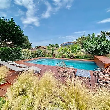 Belle Maison Landaise Avec Piscine Chauffee Villa